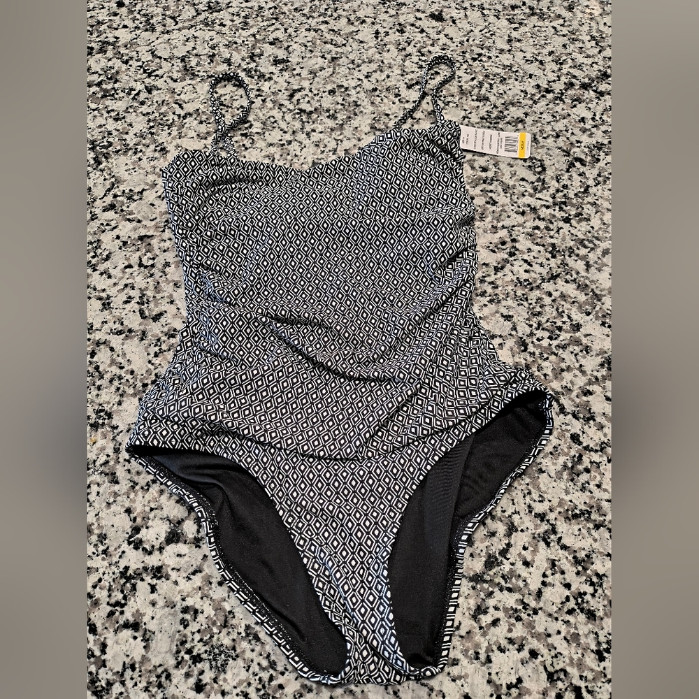 DKNY Sz M Black and White Patterned Swimsuit